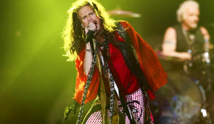 Aerosmith Deliver Rare “Movin’ Out” Performance at Las Vegas Residency
